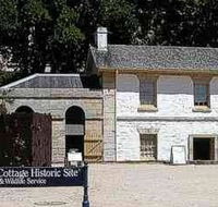 Cadmans Cottage - St Kilda Accommodation