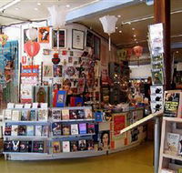 Ariel Books - St Kilda Accommodation