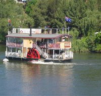 Hawkesbury Paddlewheeler - St Kilda Accommodation