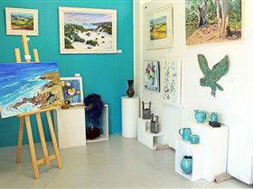 Artworks Gallery - St Kilda Accommodation 1