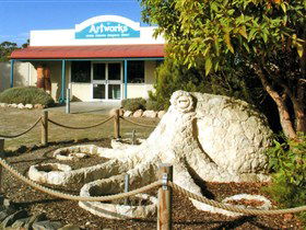 Artworks Gallery - St Kilda Accommodation 0