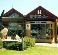 Encounter Coast Discovery Centre and The Old Customs and Station Masters House - St Kilda Accommodation