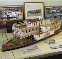 Wentworth Model Paddlesteamer Display - St Kilda Accommodation