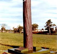 The Flood Memorial or The Stump - St Kilda Accommodation