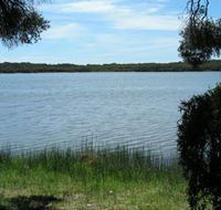 Lake Fellmongery Ski Lake - St Kilda Accommodation