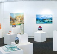 Framed Art Gallery - St Kilda Accommodation
