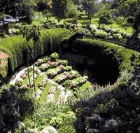 Umpherston Sinkhole - St Kilda Accommodation