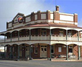 Royal Hotel Weethalle - St Kilda Accommodation 0