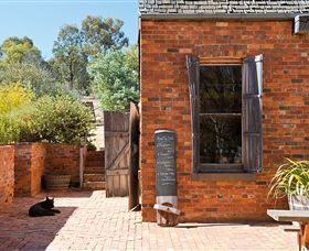 Sally's Paddock At Redbank Winery - St Kilda Accommodation 1