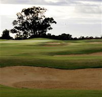 Black Bull Golf Club - St Kilda Accommodation