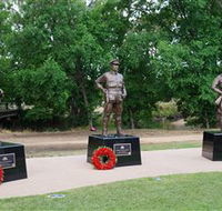VC Memorial Park - Honouring Our Heroes - St Kilda Accommodation