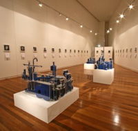 Wagga Wagga Art Gallery - St Kilda Accommodation