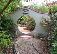 Black Dragon Gardens Wulong Yuan - St Kilda Accommodation
