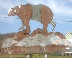 Diprotodon Drive - Tamber Springs - St Kilda Accommodation 0