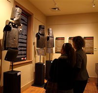 Ned Kelly Vault - St Kilda Accommodation