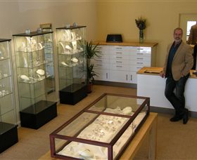 Ixtlan Melbourne Jewellery Store - St Kilda Accommodation 1