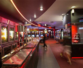 Ainslie Football And Social Club - St Kilda Accommodation 0
