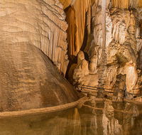 Junction Cave - St Kilda Accommodation