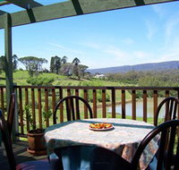 Enniskillen Orchard - St Kilda Accommodation