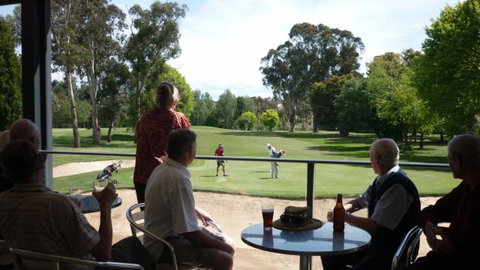 Queanbeyan Golf Club - St Kilda Accommodation 2