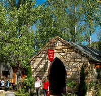 Stonehurst Cedar Creek Vineyard - St Kilda Accommodation