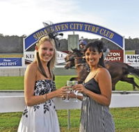 Shoalhaven City Turf Club - St Kilda Accommodation