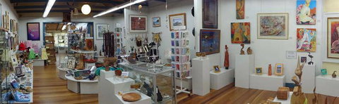 Ferry Park Gallery - St Kilda Accommodation 3