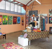 Dunghutti Ngaku Aboriginal Art Gallery - St Kilda Accommodation