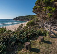 Terrace Beach and Lennards Island - St Kilda Accommodation
