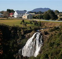 Waratah Falls - St Kilda Accommodation