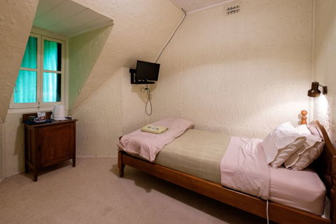 Peel Inn Nundle - St Kilda Accommodation 3