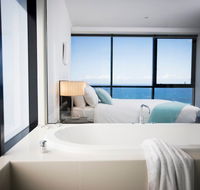 Mantra Circle On Cavill - St Kilda Accommodation