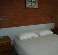 Greenways Holiday Units - St Kilda Accommodation