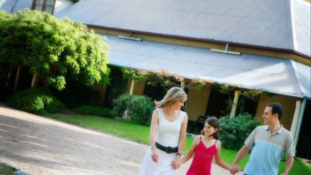 Tharwa ACT St Kilda Accommodation