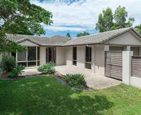 At Theme Park Central Holiday House - St Kilda Accommodation 0