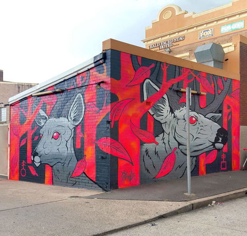 Art Hive Artist - St Kilda Accommodation 2