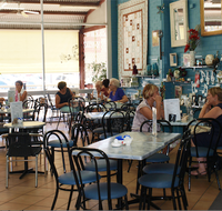 Inspirations Cafe Gift and Patchwork Gallery - St Kilda Accommodation