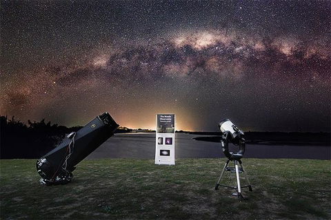 Astronomy Experience Exmouth - Koobooroo Oval - St Kilda Accommodation 1
