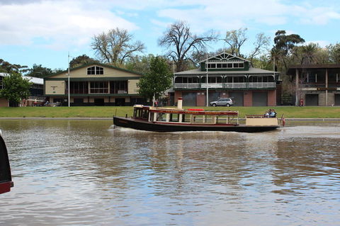 Spirit Of Melbourne Dinner Cruise - St Kilda Accommodation 23