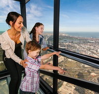 Half-Day Melbourne City Laneways and Arcades Tour with Eureka Skydeck - St Kilda Accommodation