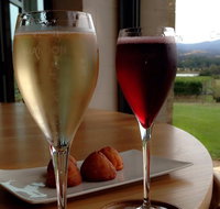 Yarra Valley Winery Tour from Melbourne Including Lunch and Yarra Valley Chocolaterie - St Kilda Accommodation