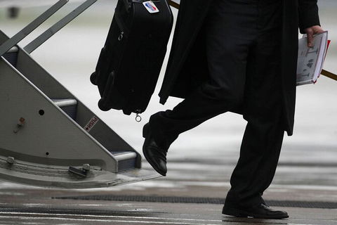 Adelaide Airport Private Chauffeured Transfer - St Kilda Accommodation 3