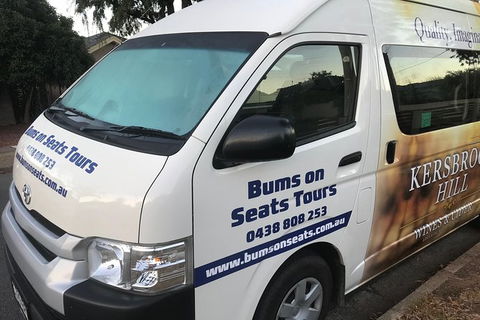 AirPort Transfers & People Mover - St Kilda Accommodation 0