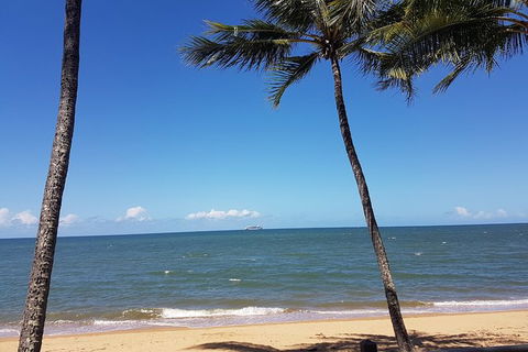 Airport Transfers Between Cairns Airport And Port Douglas - St Kilda Accommodation 7
