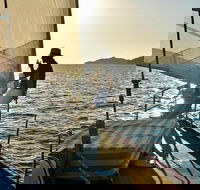 Magnetic Island Twilight Sailing Cruise - St Kilda Accommodation