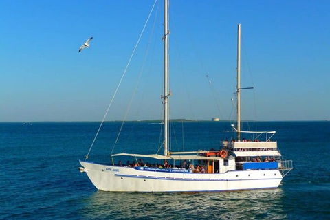 Darwin Sunset Dinner Cruise On Cape Adieu - St Kilda Accommodation 4