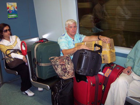 Airport Shuttle Transfer From Sydney City To Sydney Airport - St Kilda Accommodation 3