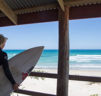 Back Beach - Geraldton - St Kilda Accommodation