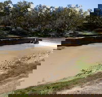 Bourke Weir - St Kilda Accommodation