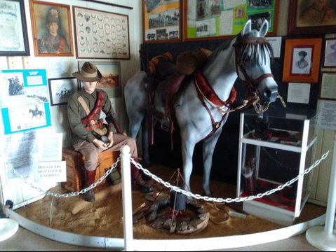 C.Q. Military And Artifacts Museum - St Kilda Accommodation 1